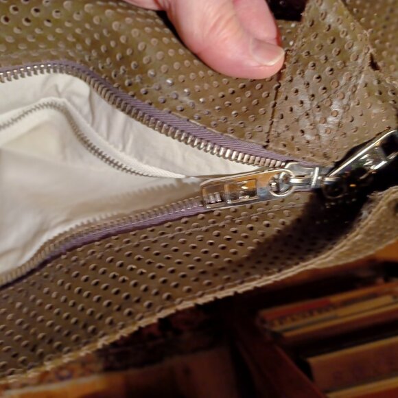 Marc Jacobs Dark Green Perforated Leather Crossbody Bag - Picture 4 of 5